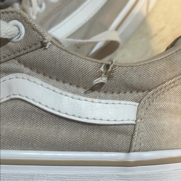Beige vans size 7 - Picture 3 of 3